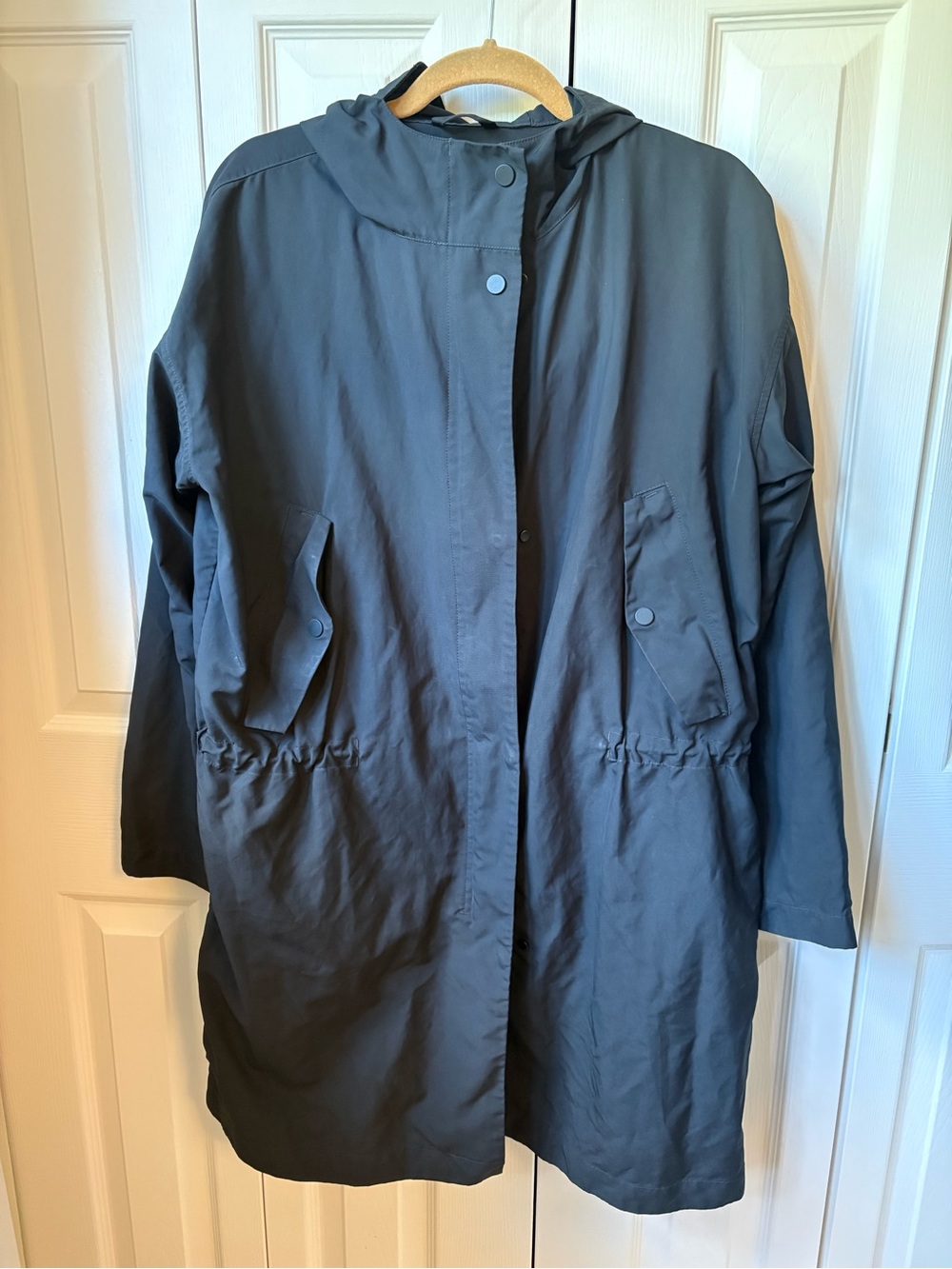 Everlane (pre buy-out) black rain jacket/anorak